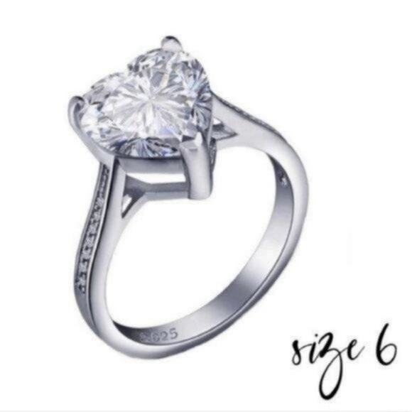 4 Carat Diamond Sterling Silver Heart Solitaire Ring Size 6 - Picture 6 of 11